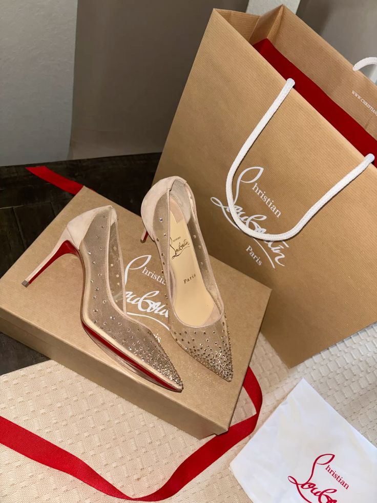 Escarpins de Luxe Christian Louboutin