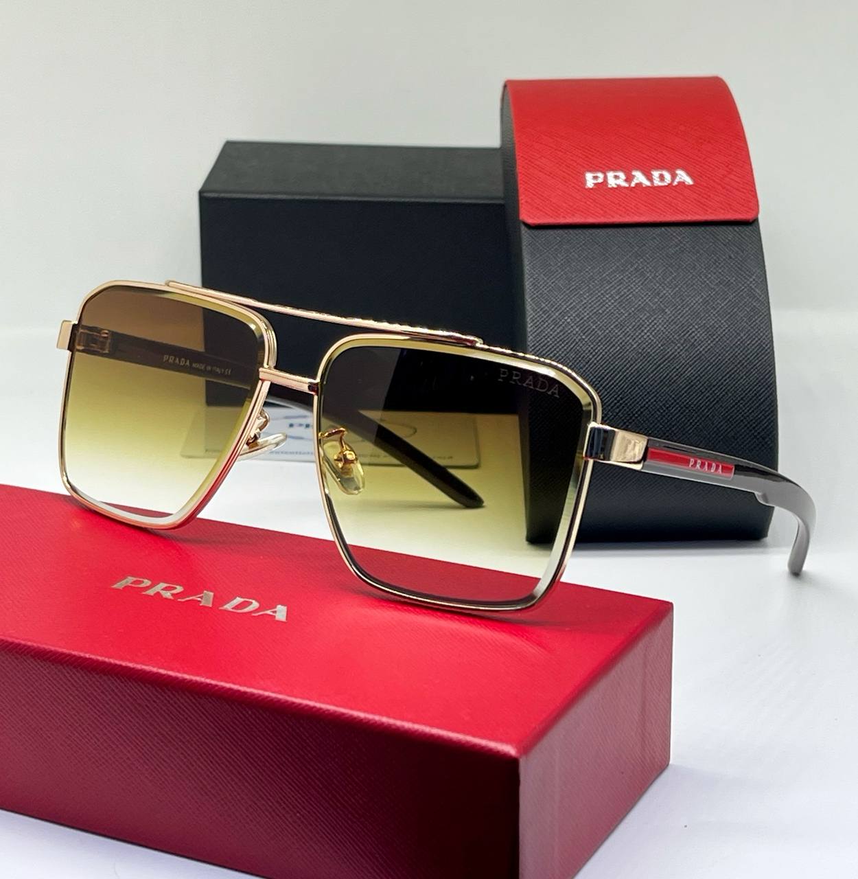 Lunette Solaire Prada PR31zS