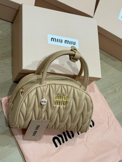Sac Miu Miu avec Boite MM9875