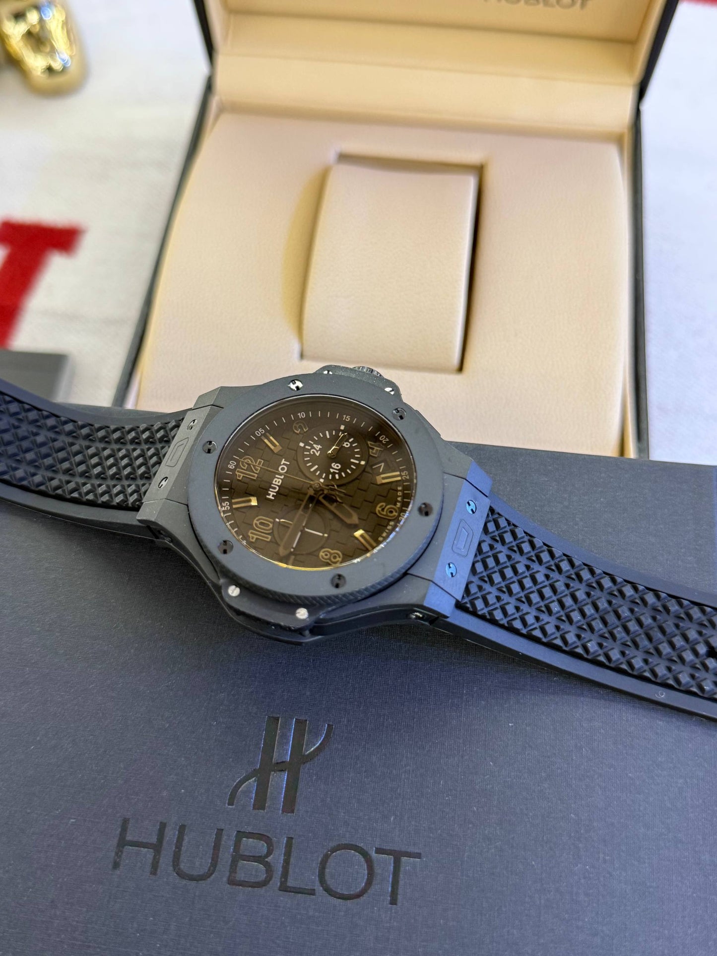 Montre Hublot homme
