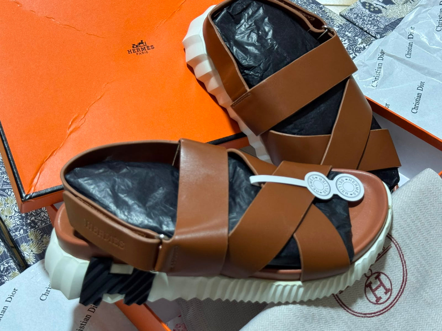 Sandale Hermès en Vrai Cuir