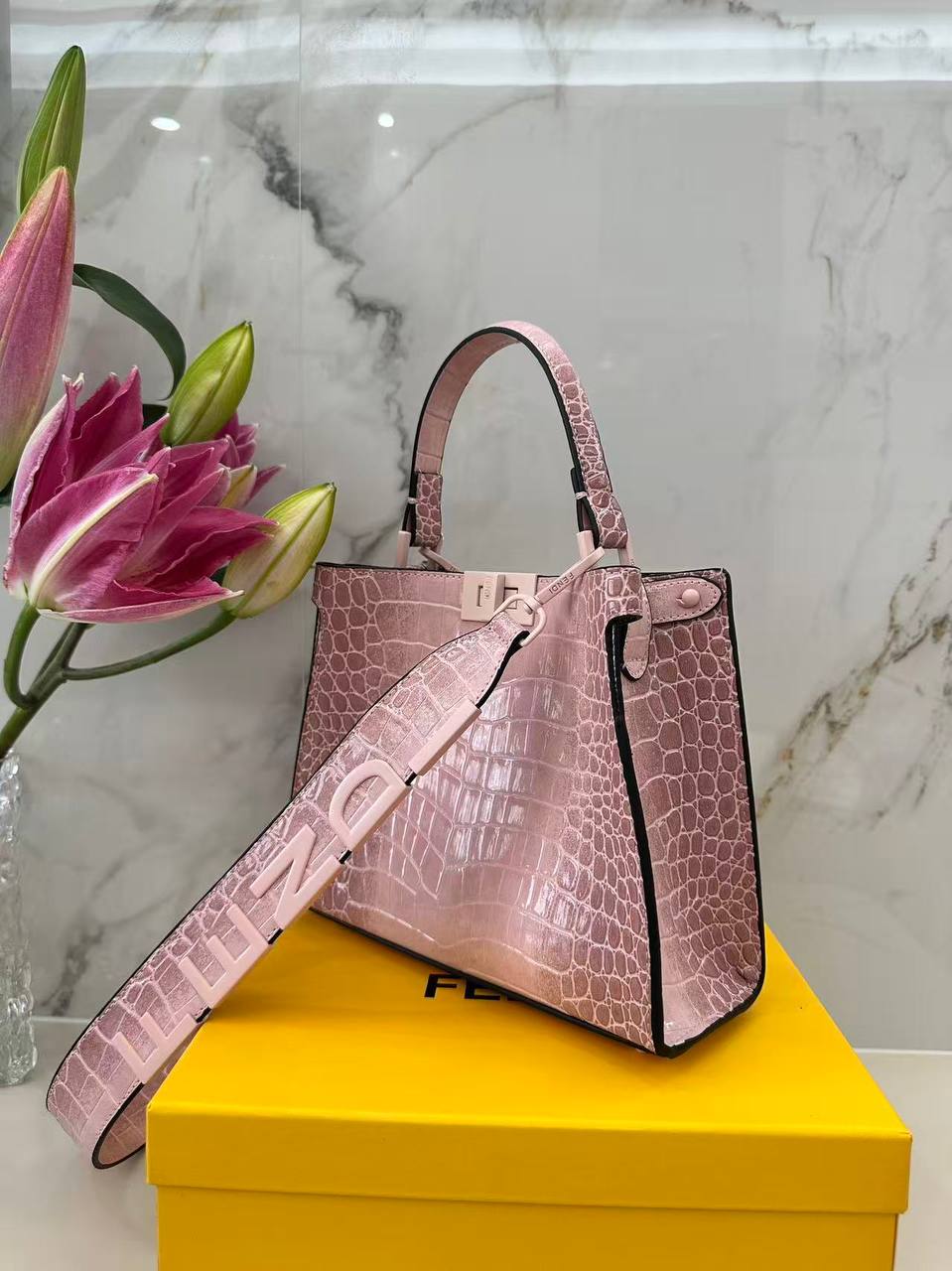 Sac de Luxe Fendi Croco En Couleurs