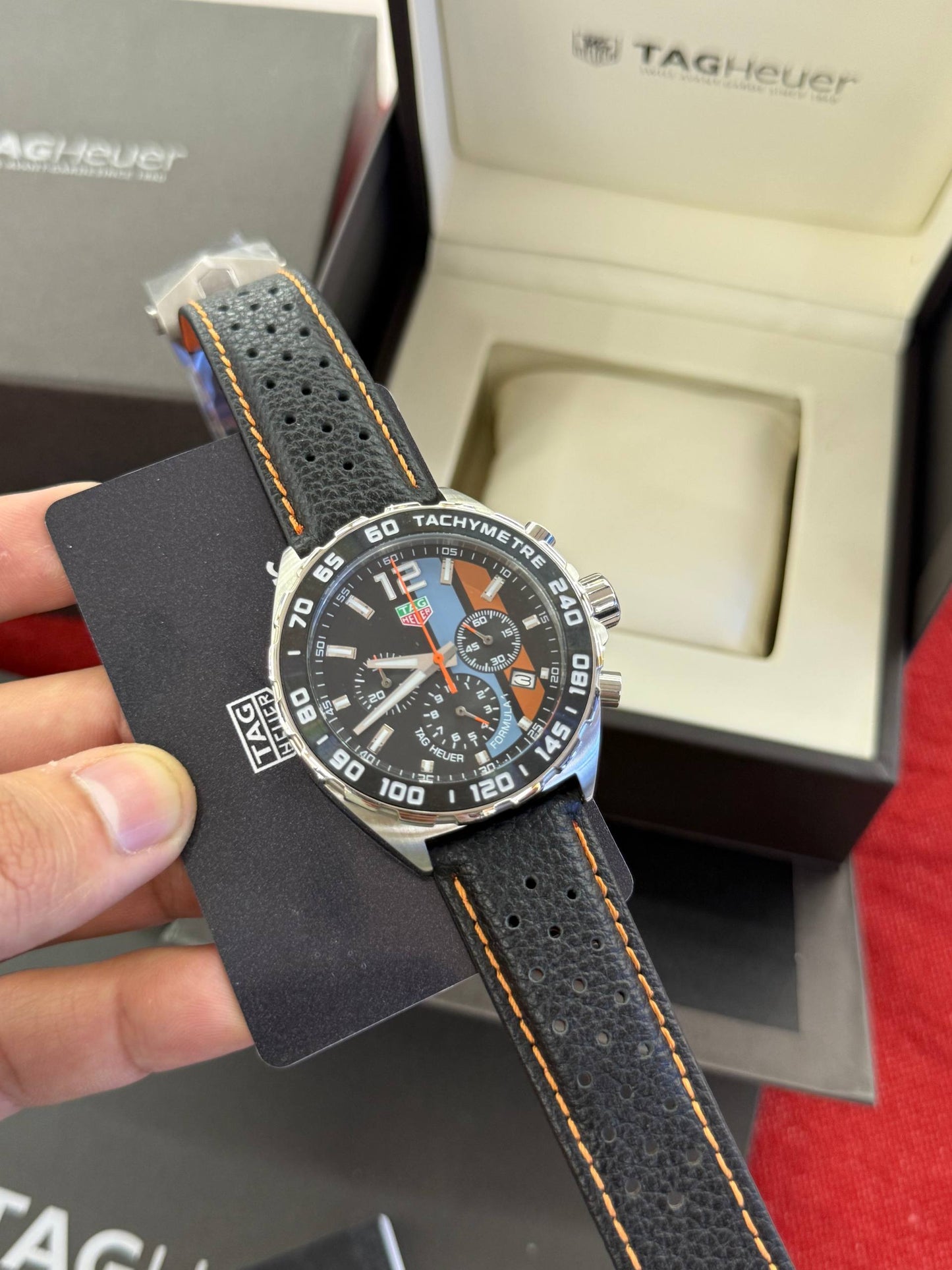 Montre Tag Heuer A Bracelet Cuir Formula 1