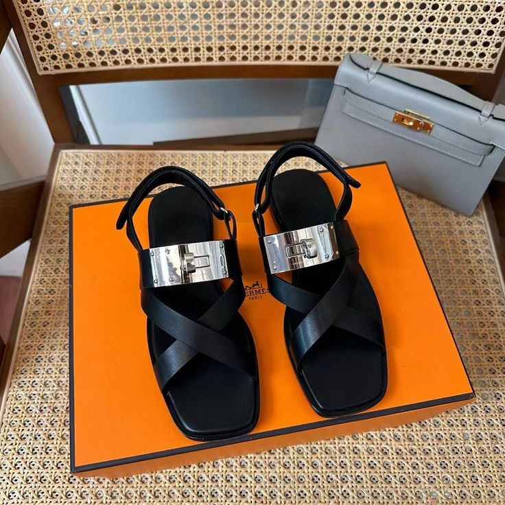 Sandale Chic Hermès