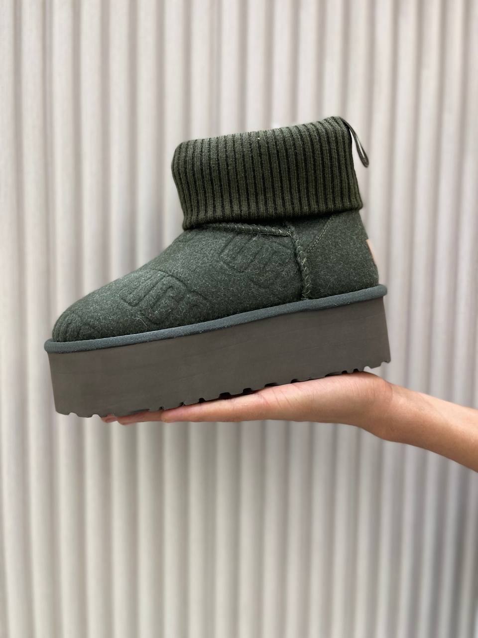 UGG Chaude pour Femme A Platform