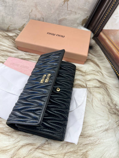 Porte Feuille Miu Miu