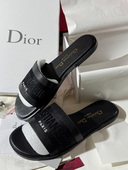 Sandale Plate Christian Dior en Cuir