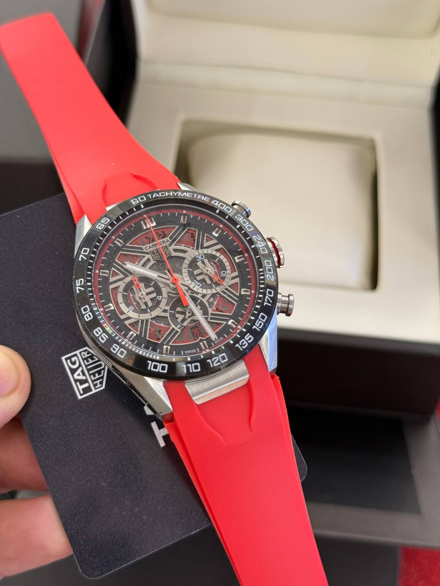 Montre Tag Heuer A Bracelet Caoutchouc