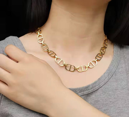 Chaine de Luxe Christian Dior en Acier Inoxydable