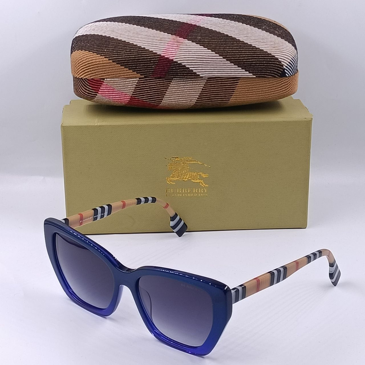 Lunette Solaire Burberry