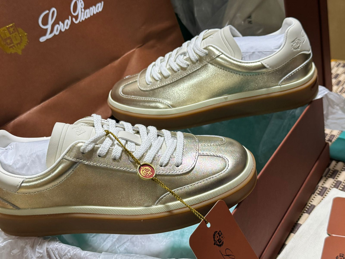 Sneakers Loro Piana en daim pour Homme