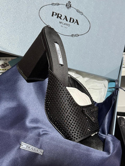 Sandale de Luxe Prada
