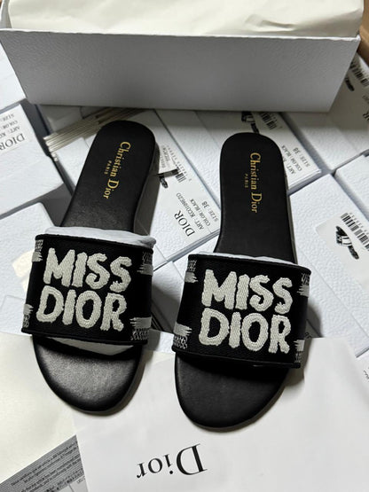 Sandale Chic Christian Dior Miss Dior Plat