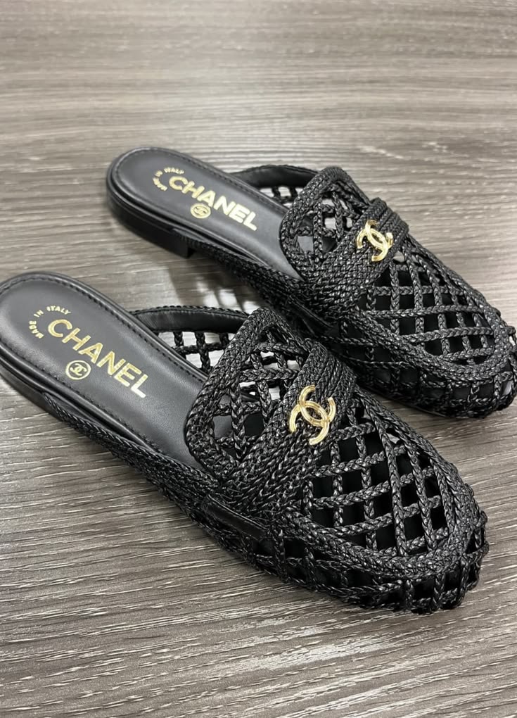 Mule Chanel tressées noires