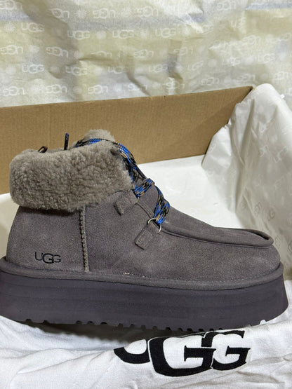 UGG a Lacets Femme