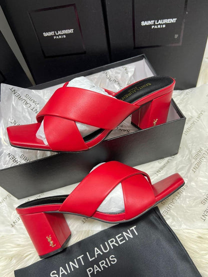 Talon Yves Saint Laurent en Cuir