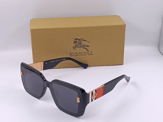 Lunette Solaire Burberry Pour Femme