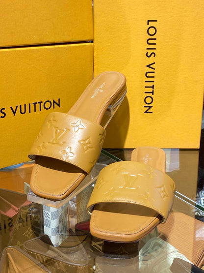 Sandale Louis Vuitton plate en Vrai Cuir