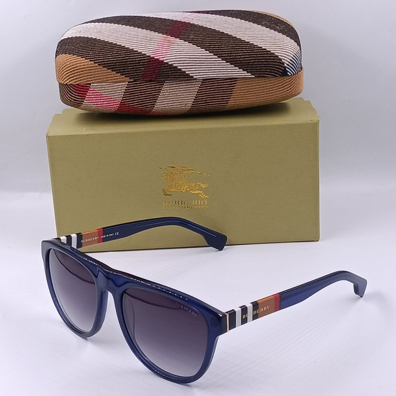 Lunette Solaire Burberry UV