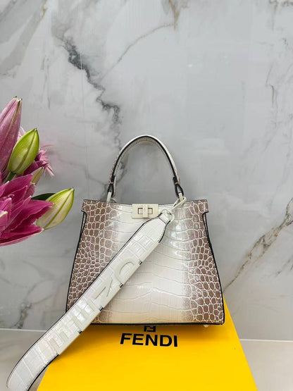 Sac de Luxe Fendi Croco En Couleurs