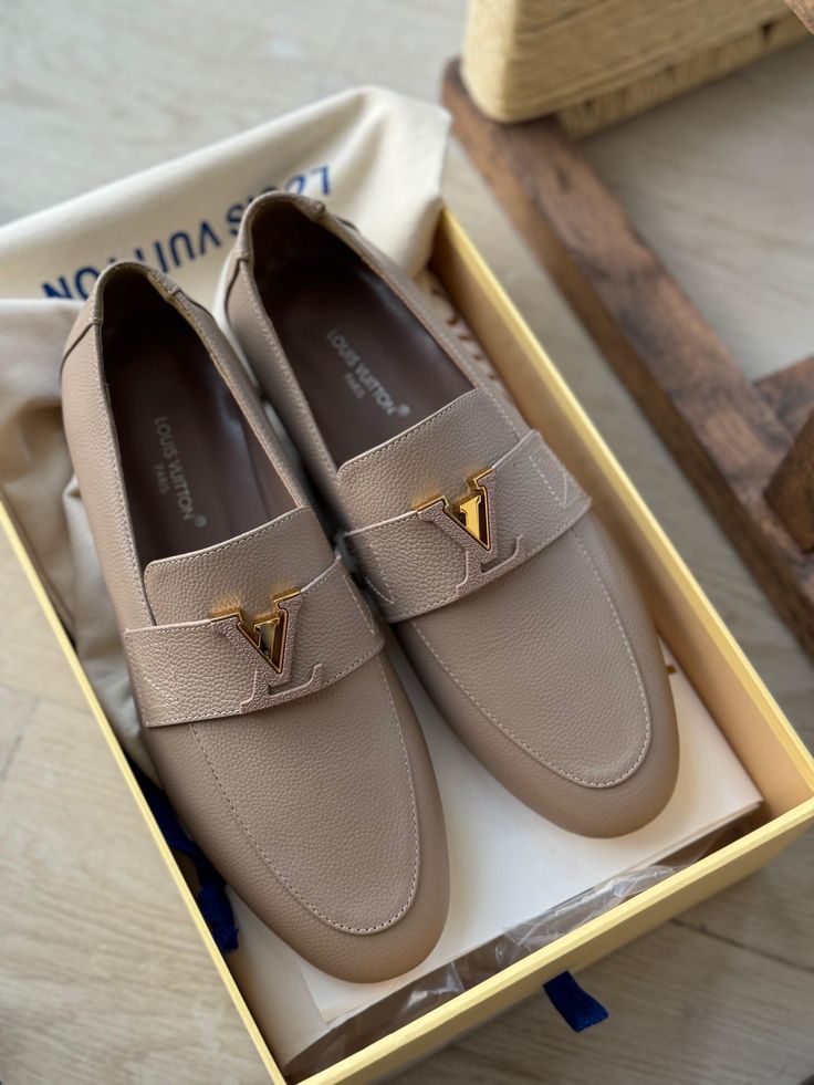 Chaussures Louis Vuitton en Vrai Cuir