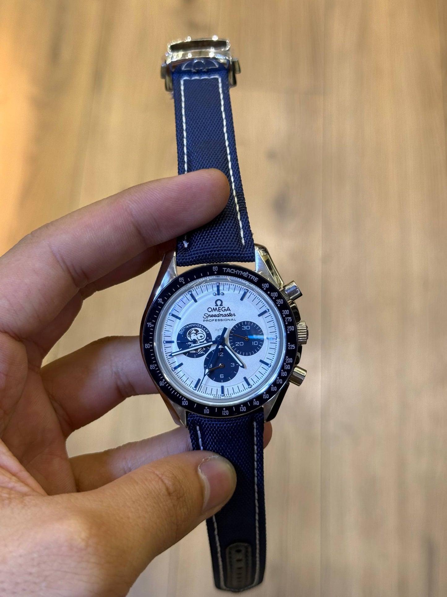 Montre Omega Speedmaster "Eyes on the Stars"