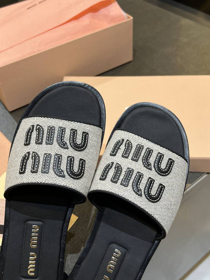 Sandale Chic Miu Miu