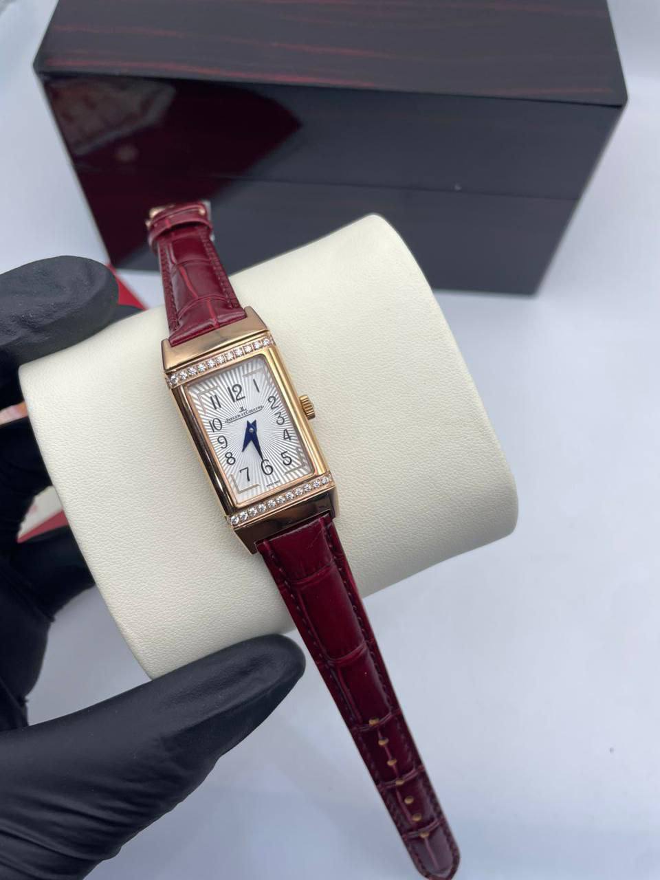 Montre Jaeger LeCoultre Reverso Classique