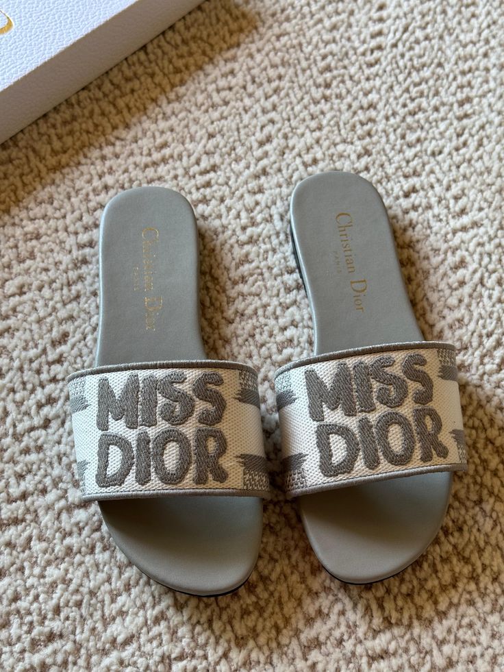 Sandale Chic Christian Dior Miss Dior Plat