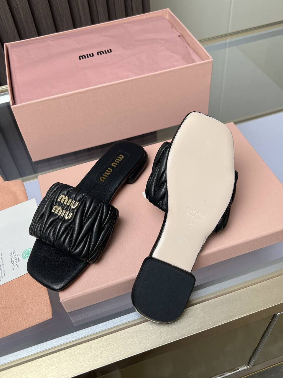 Sandale Matelassées Miu Miu