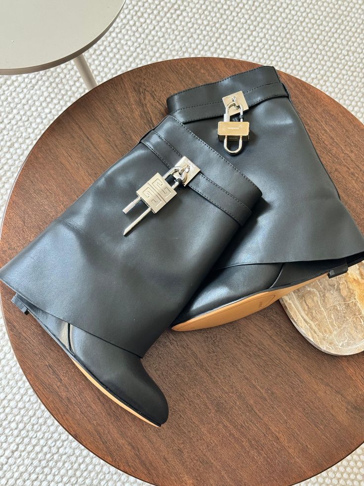 Bottine En Cuir Givenchy