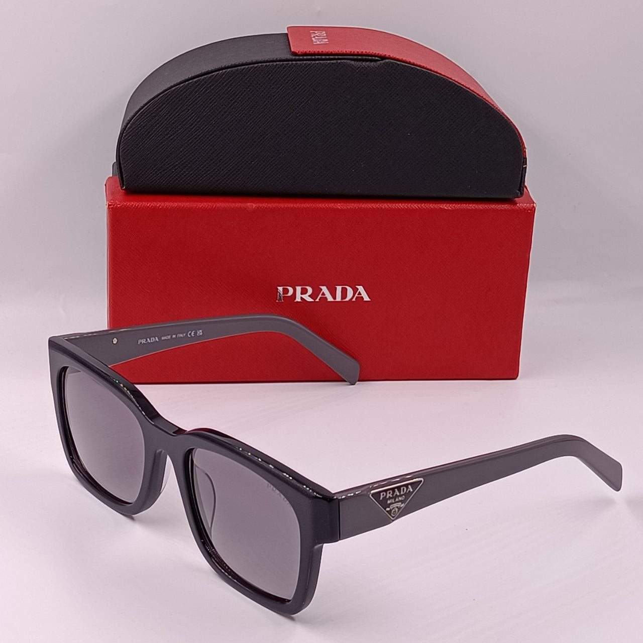 Lunette Solaire Prada