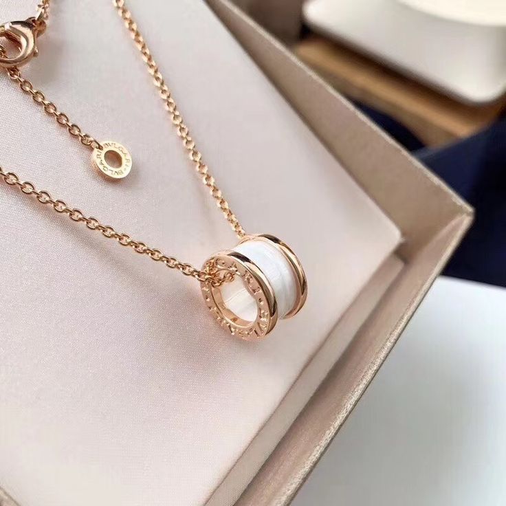 Chaîne de Luxe Bulgari en Acier Inoxydable