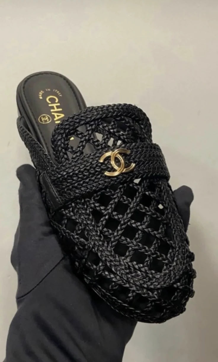 Mule Chanel tressées noires