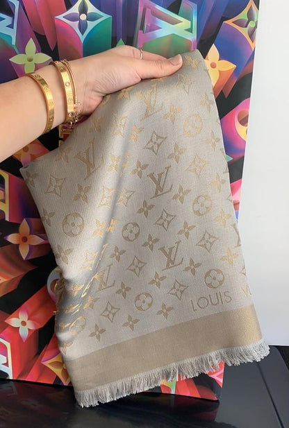 Foulard Chic Louis Vuitton