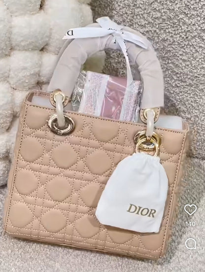 Sac Chic Christian Dior Lady Dior Cuir en Couleurs