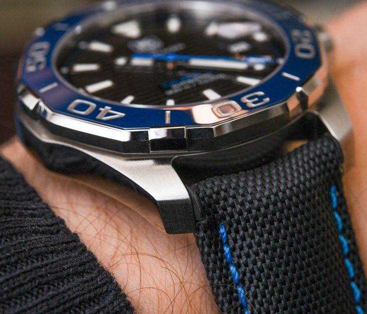 Montre Tag Heuer Aquaracer Calibre 5