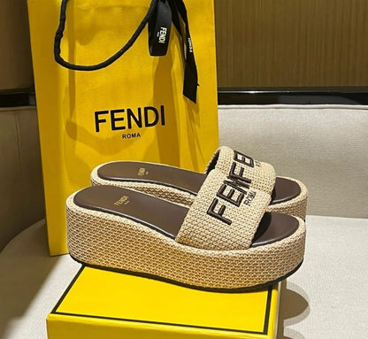Mule Fendi Roma Tressée