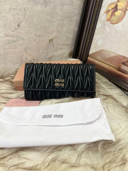 Porte Feuille Miu Miu