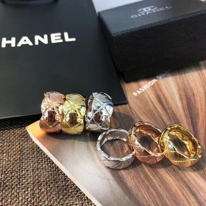 Bague de Luxe Chanel en Acier Inoxydable