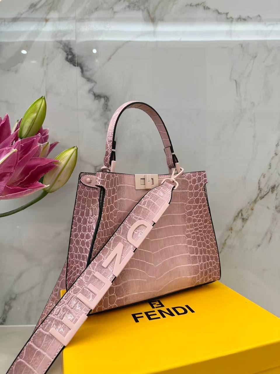 Sac de Luxe Fendi Croco En Couleurs