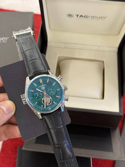 Montre Tag Heuer Carrera