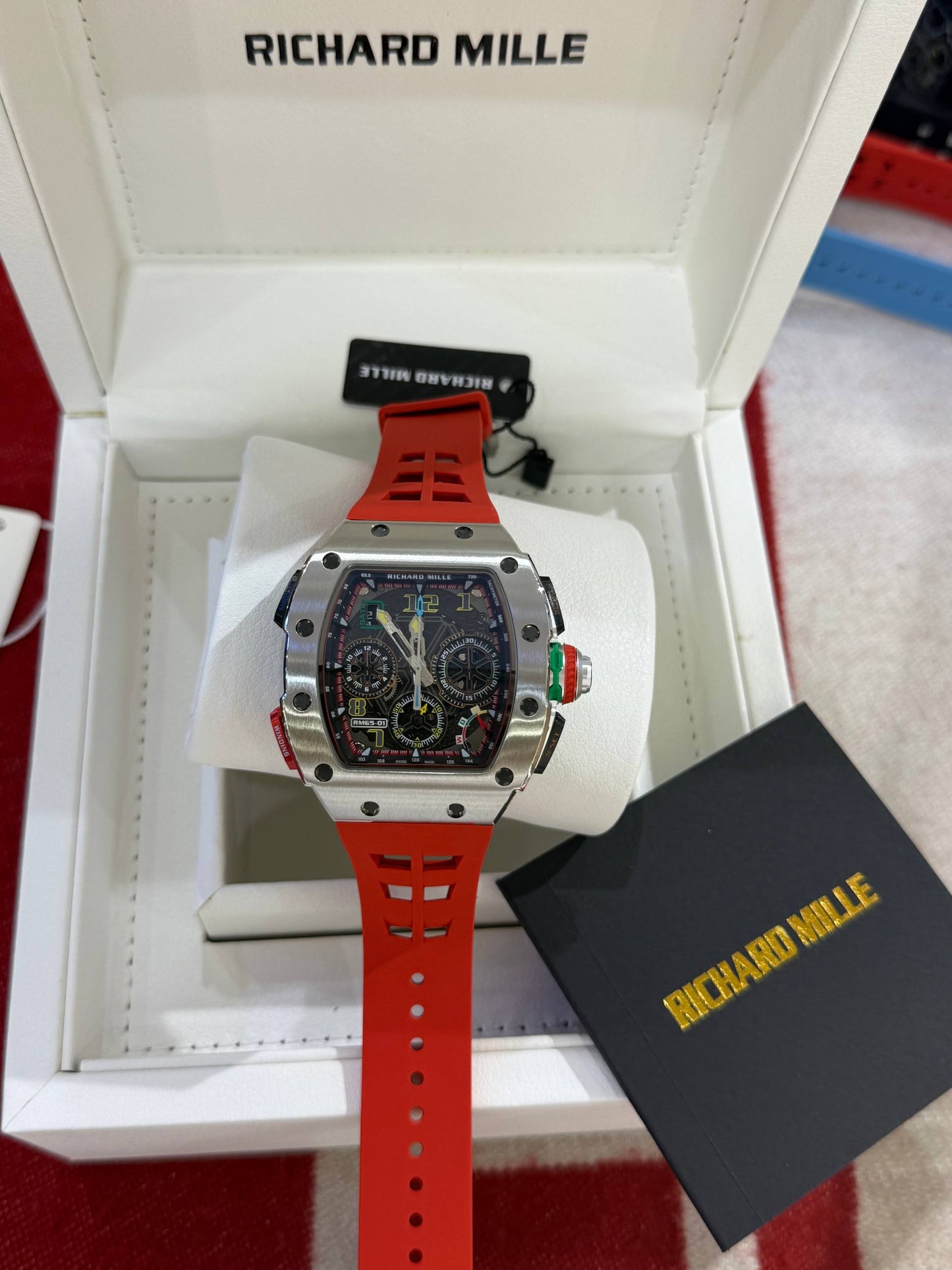Montre Richard Mille A Finition argenté