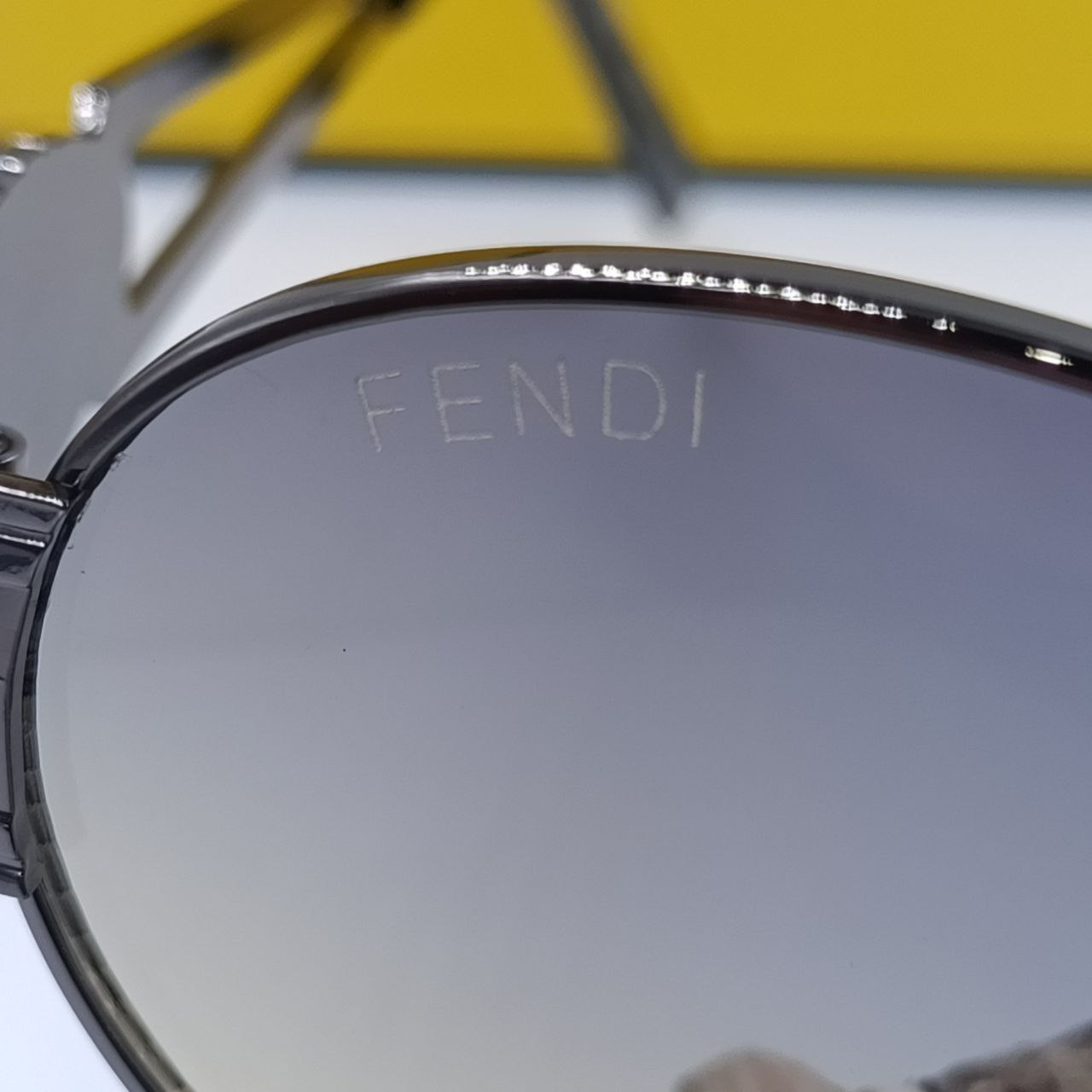 Lunette Solaire Fendi