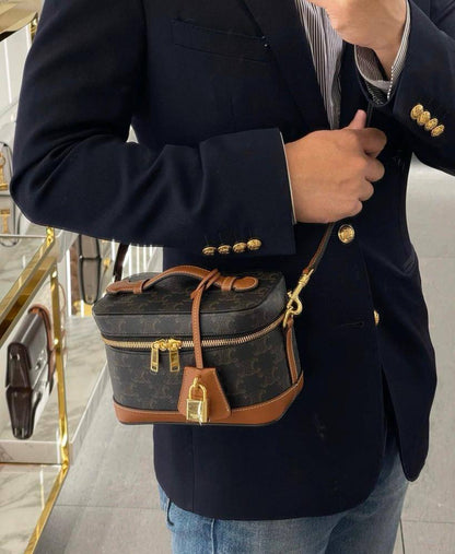 Sac Céline A bandoulière en Cuir CL9866