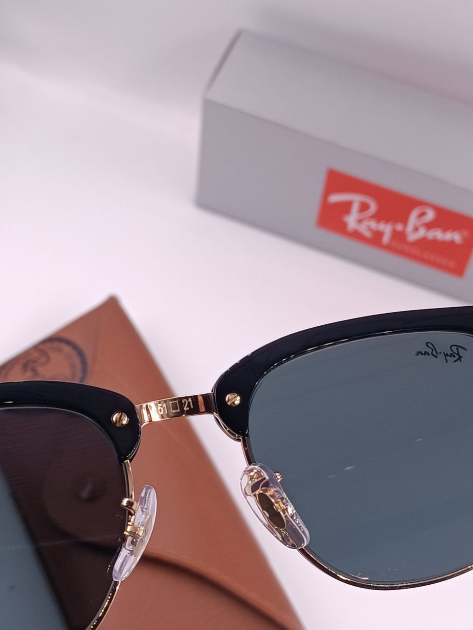 Lunette Solaire Ray Ban RB0504 Clubmaster Reverse