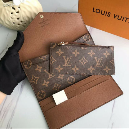 Porte feuille Louis Vuitton Femme