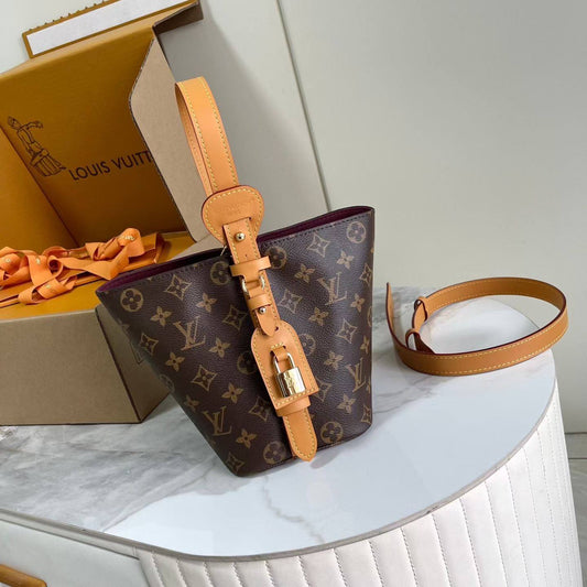 Sac Louis Vuitton Seau