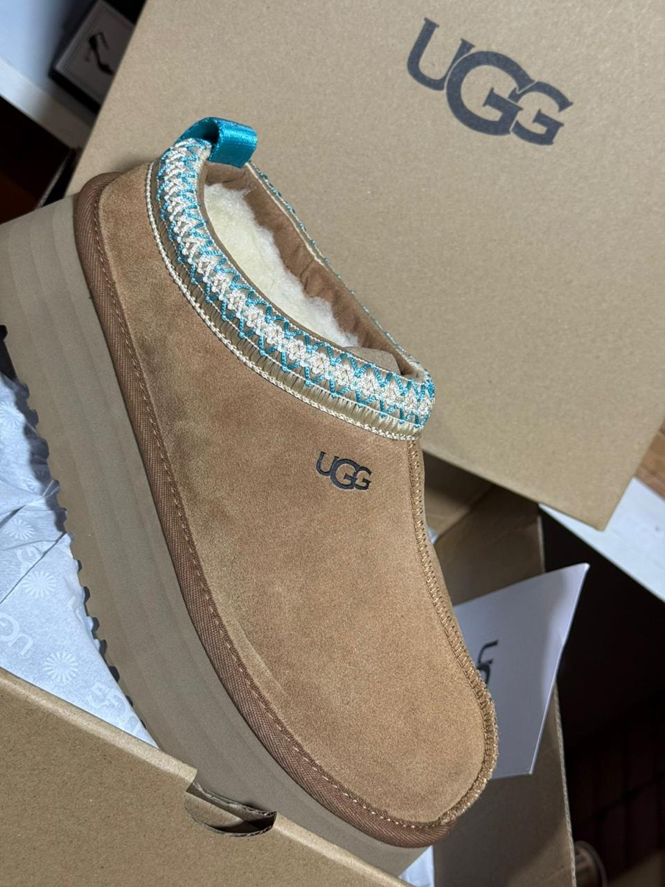 UGG Tazz en Couleurs