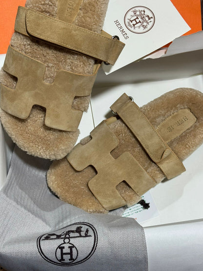 Pantoufle Mule Hermès en Shearling et daim